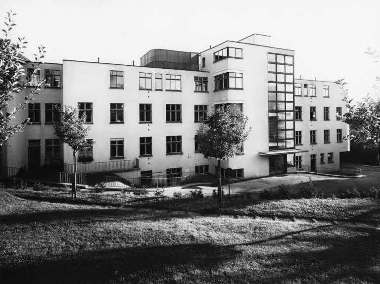 ehem. Infektionshaus