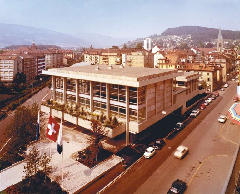 Neuba-K-1-k17-0_Titelbild_Band_1